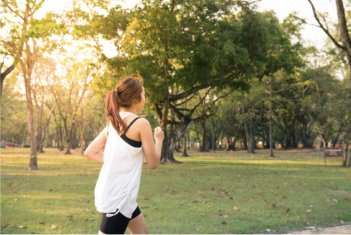 月間100kmを走ることで起こる体の変化｜身体的・心理的なメリットを解説