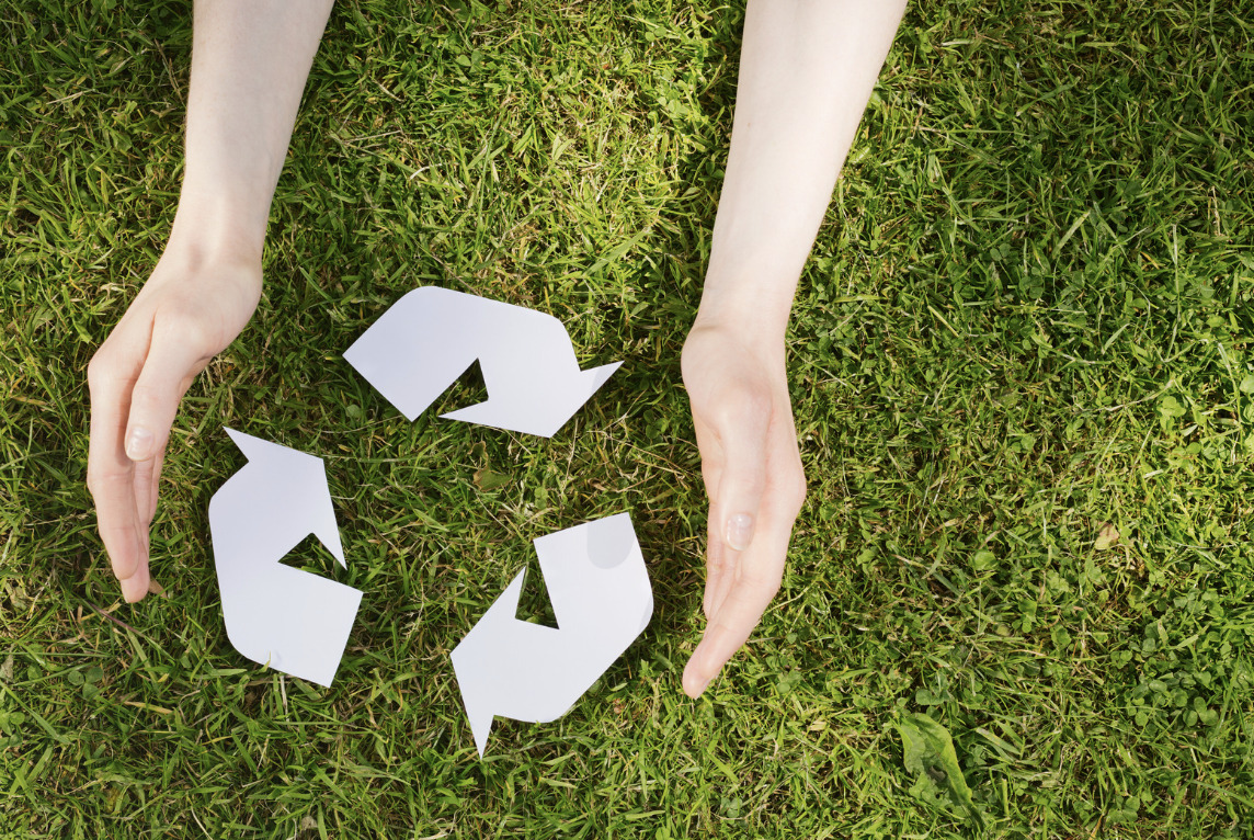 フロアタイルの処分とリサイクル方法：何ゴミになるのか解説